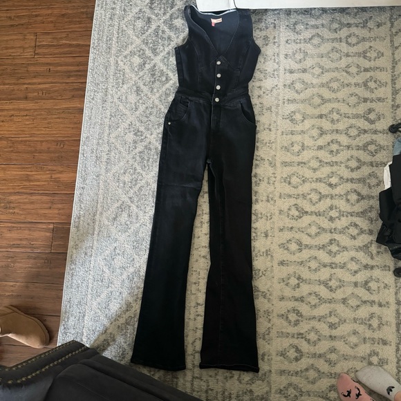 pilcro black denim jumpsuit flare - Picture 7 of 7
